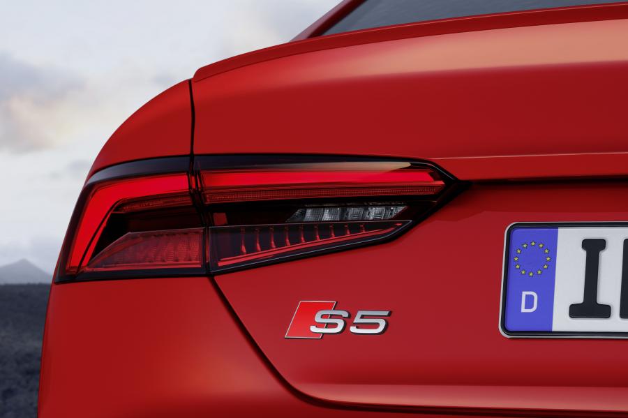Детали экстерьера Audi S5 Coupe 2016 года  (WW) (фото 26 из 75)